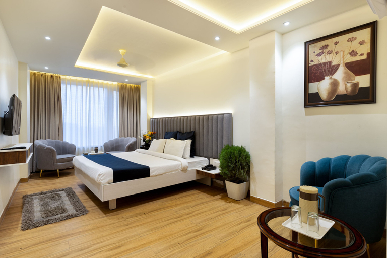 Others 5, Hotel Meghdoot, Bhopal
