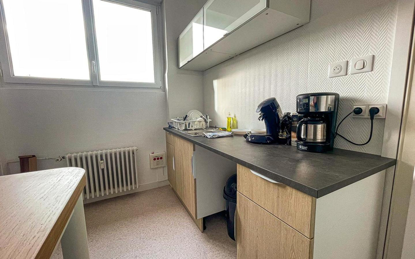Others 5, Chambres privees -Private room- dans un spacieux appartement - 100m2 centre proche gare, Haut-Rhin