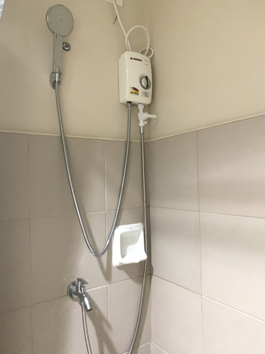 Bathroom 4, Cebu Rooms- Sunvida Tower, Cebu City