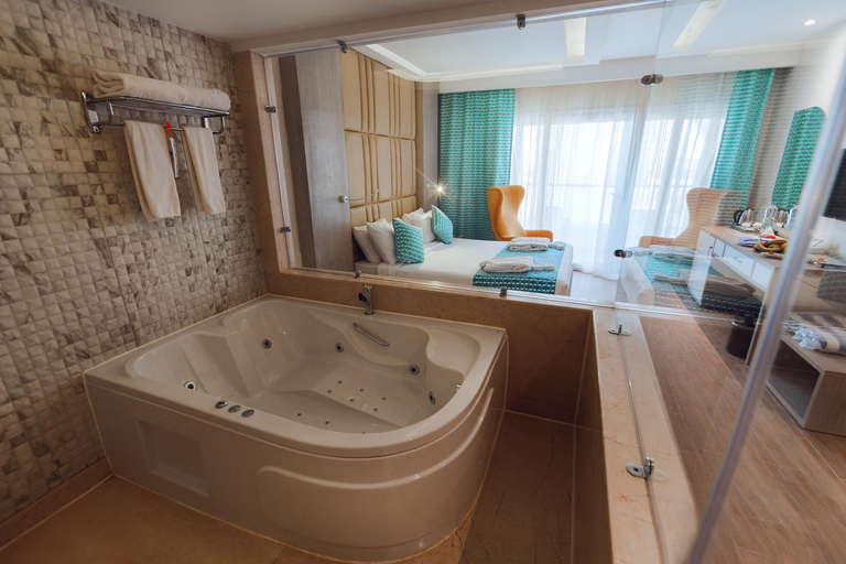 Bathroom 5, Bellagio Beach Resort & SPA, Al-Ghurdaqah
