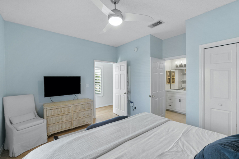 Bedroom 3, Caribbean Dunes by Panhandle Getaways, Okaloosa