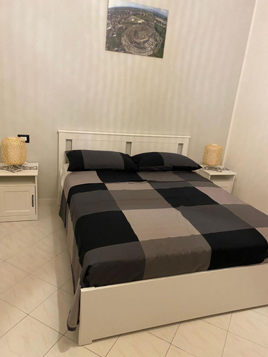 Others 4, L'oasi B&B, Caserta