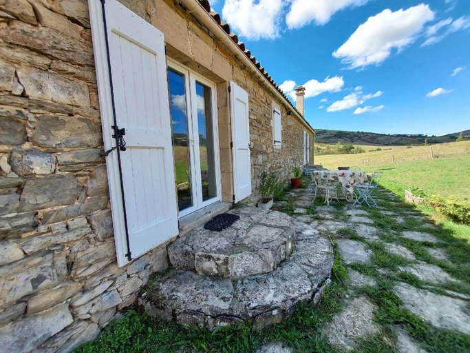 Others 4, Chambre d'hotes LES LOUVES, Aveyron
