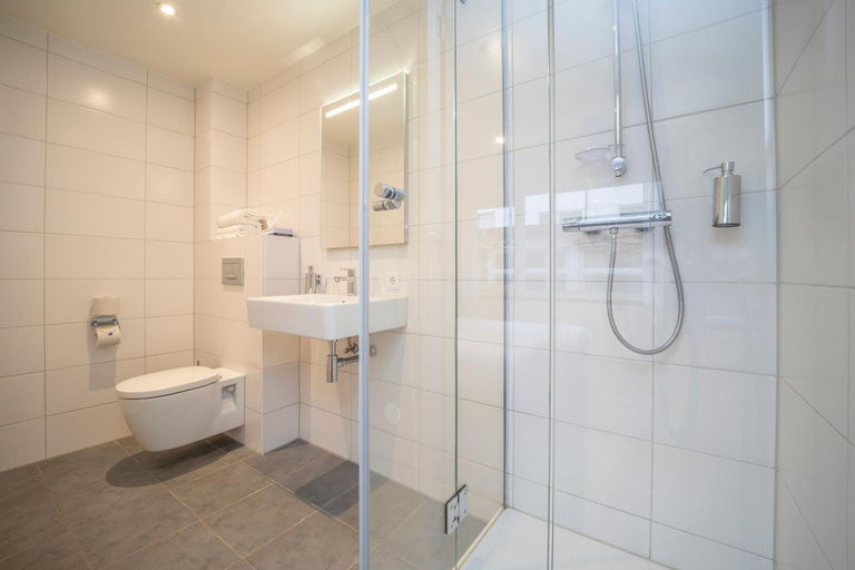Bathroom 4, Fletcher Hotel Valkenburg, Valkenburg aan de Geul