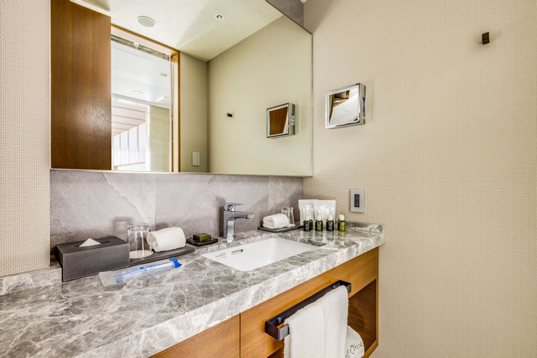 Bathroom 6