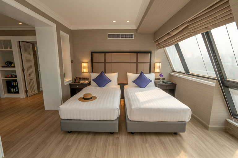 Bedroom 6
