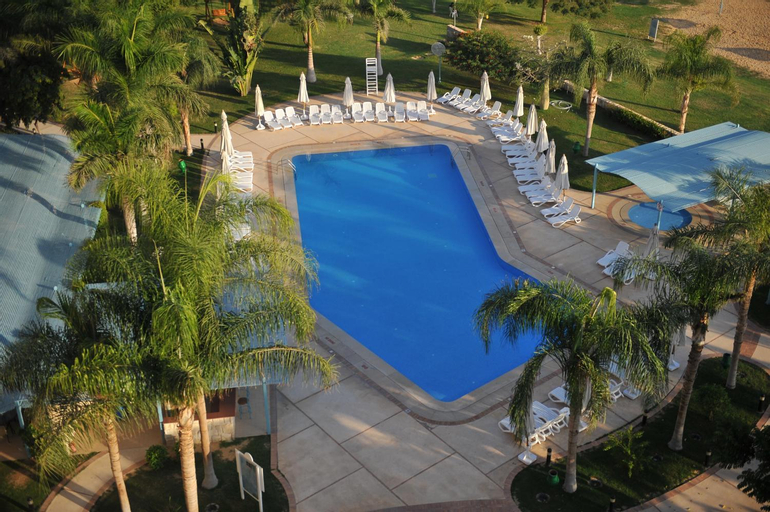 Swimming Pool 25