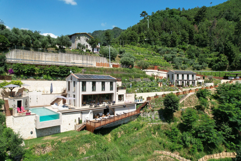 Exterior & Views 2, Tenuta Zamparina, Massa Carrara