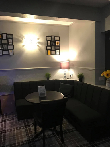 Others 5, The Station Hotel, Nottinghamshire