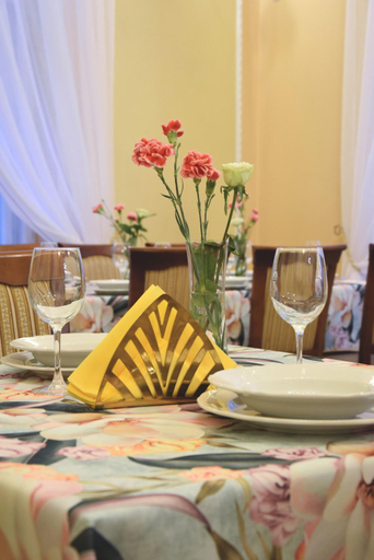 Food & Drinks, PALAC FABRYKANTA, Myszków