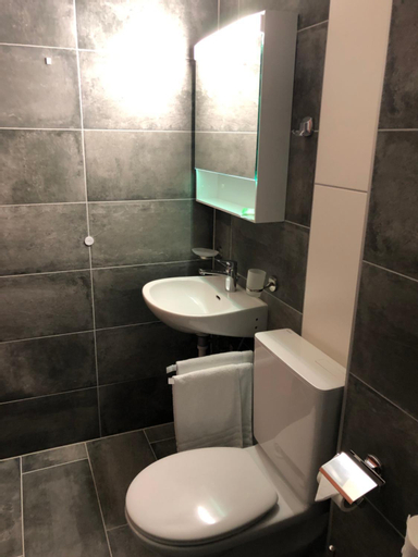 Bathroom 6