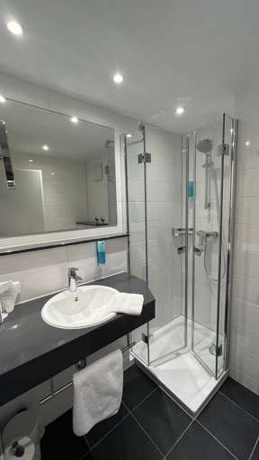 Bathroom 4, Hotel Filderland - Stuttgart Messe Airport, Esslingen