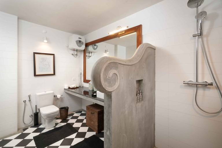 Bathroom 4, Taru Villas Kandy, K.F.G. & G. Korale