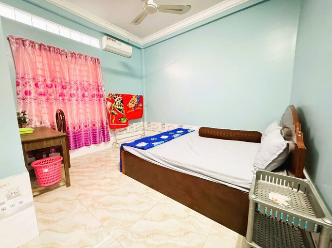 Bedroom 3, Asia Ready Travel & Tours Siem Reap, Puok