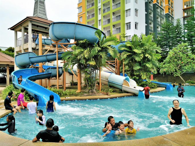 Swimming Pool 9