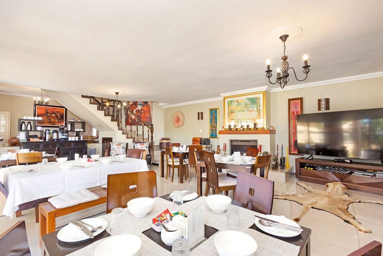 Food & Drinks 4, Kwantu Guesthouses, City of Cape Town