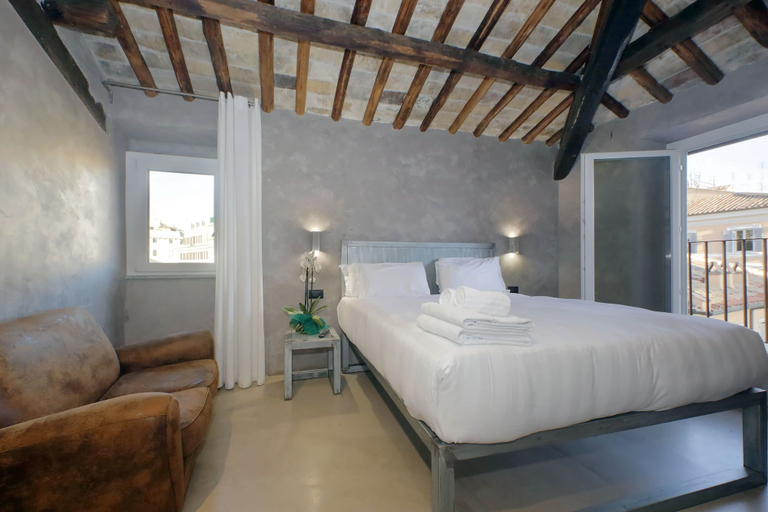 Bedroom 3, House of Mamas, Roma