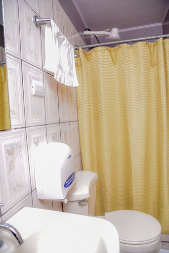 Bathroom 4, Hotel Xolotlán - Hostel, Managua