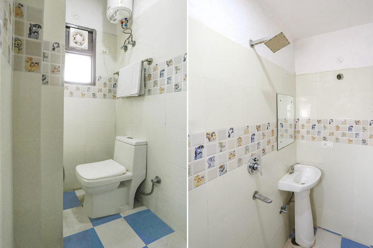 Bathroom 4, Fabexpress Mirage, Delhi