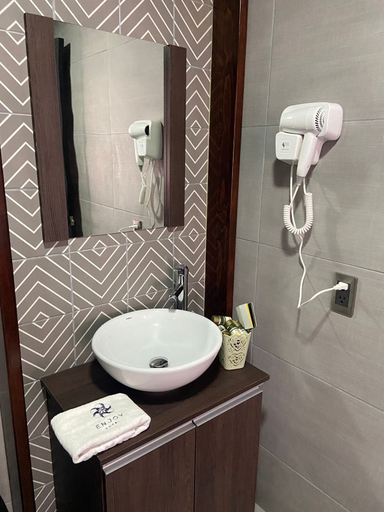 Bathroom 4, Hotel Enjoy, Tijuana