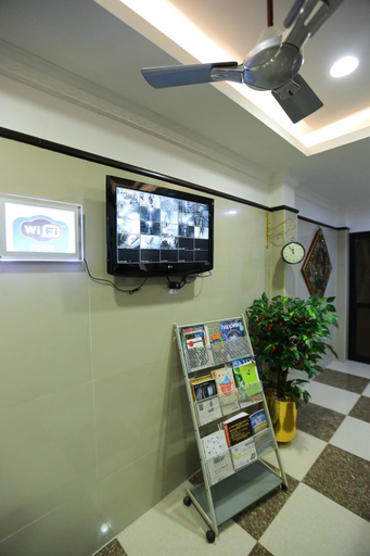 Public Area 3, Season 4 Residences - Teynampet, Chennai