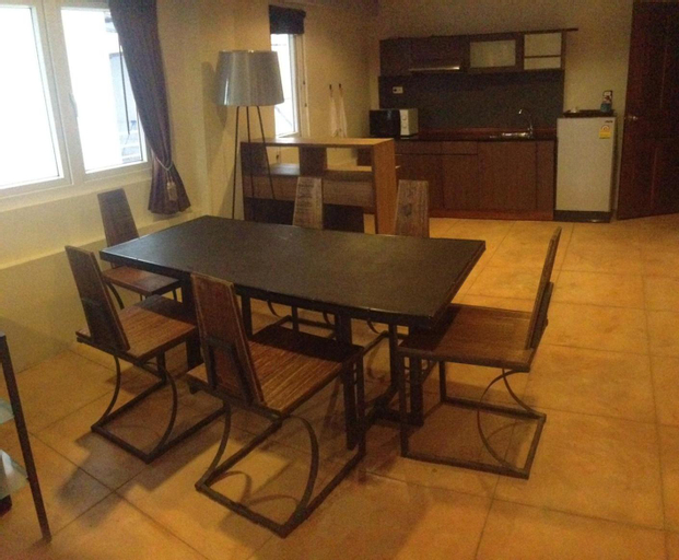 Dining Room 5
