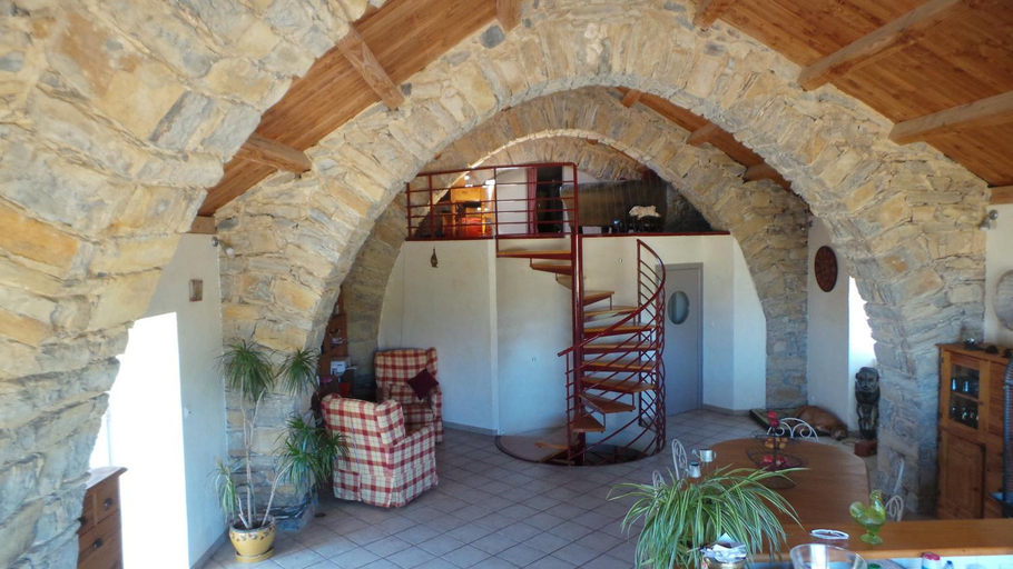 Others 2, Chambre d'hotes LES LOUVES, Aveyron