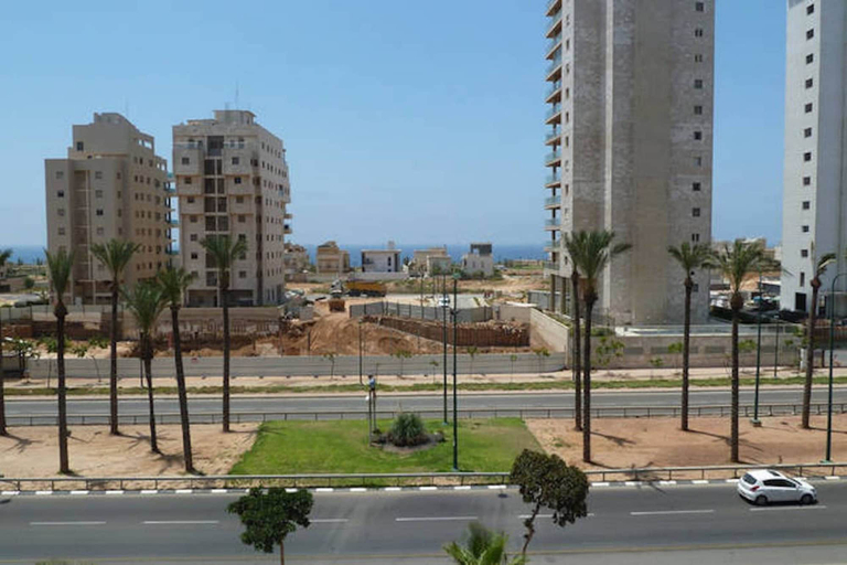 Exterior & Views, Netanya Family Apt & Balcony by FeelHome