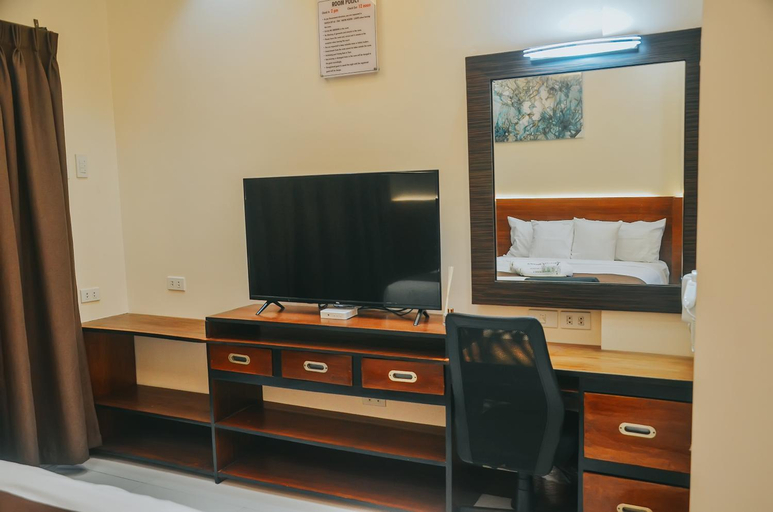 Bedroom 3, Villa MJ Maristela Beach Resort, Lemery