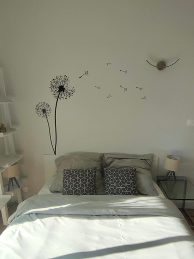 Bedroom, Un brin de paille, Alpes-Maritimes
