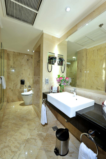 Bathroom 5