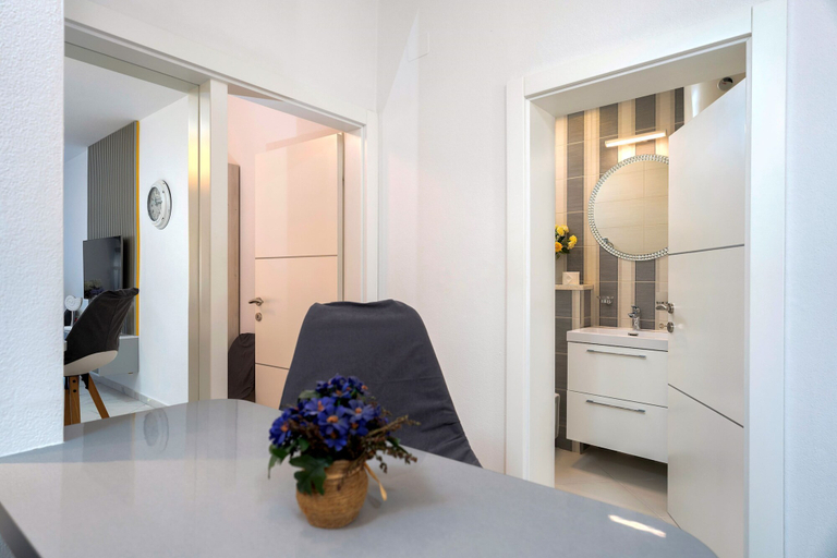 Others 5, Villa Capitis in the Centre - Deluxe Apartment with Swimming Pool, Hvar