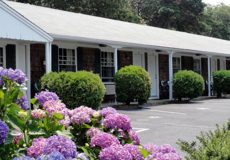 Others 5, The Chatham Motel, Barnstable