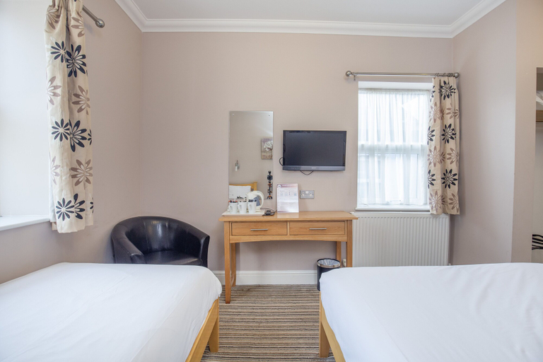 Bedroom 2, Marlborough Hotel, Norfolk