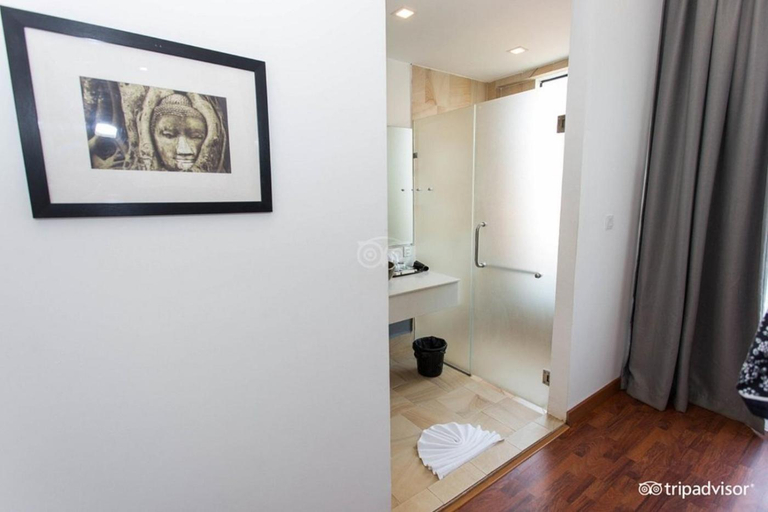 Bathroom 5, Siem Reap Tevi Residence, Siem Reap