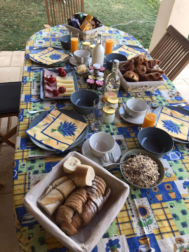 Food & Drinks, Gites en B&B Le Clos de la Cerise, Vaucluse