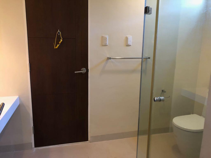 Bathroom 3, Miranda 311B 2br at Pico de Loro by Raquel's Place, Nasugbu