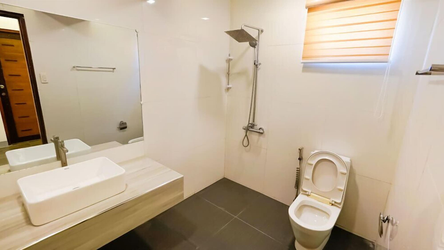 Bathroom 4, Bakasyunan Resort Tanay, Tanay