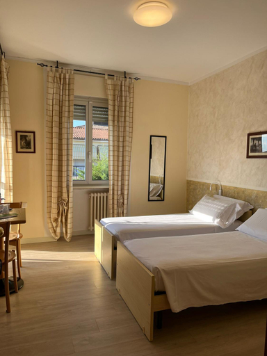 Bedroom 4, Albergo AQUILA, Verona