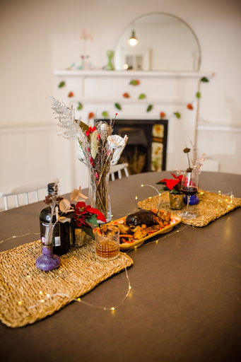 Food & Drinks 4, JOIVY Observatory House & Apartment, Edinburgh
