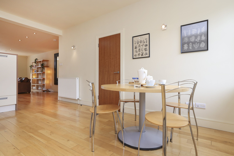 Others 5, JOIVY Executive 2-Bed Apt With Stunning Roof Terraces, Edinburgh