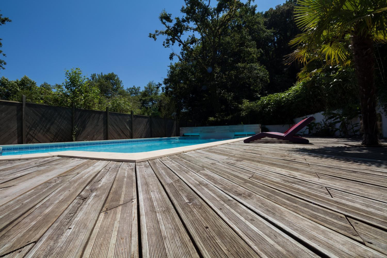 Swimming Pool 14