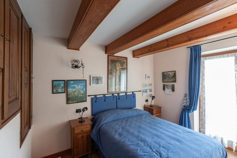 Bedroom 3, JOIVY Charming Flat W/Mountain View, Aosta