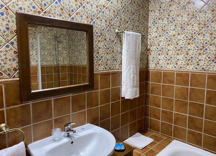 Bathroom, HOTEL RURAL EL SABINAR, León