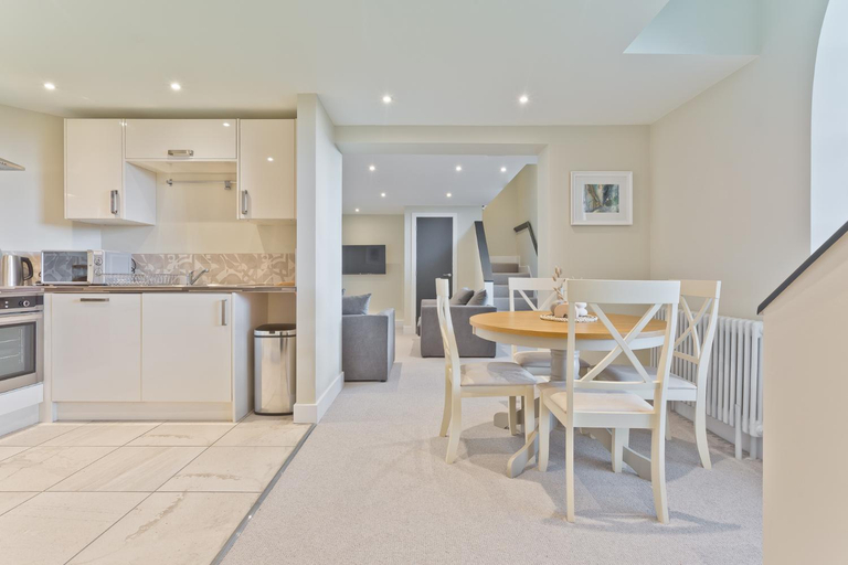 Others 3, Sandgate Chapel - Self Check In Apartments, Cumbria
