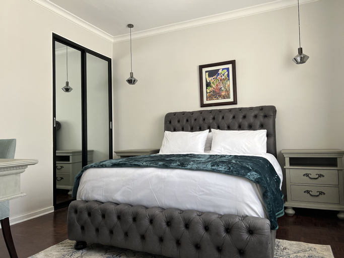 Others 5, The Residence, Masvingo
