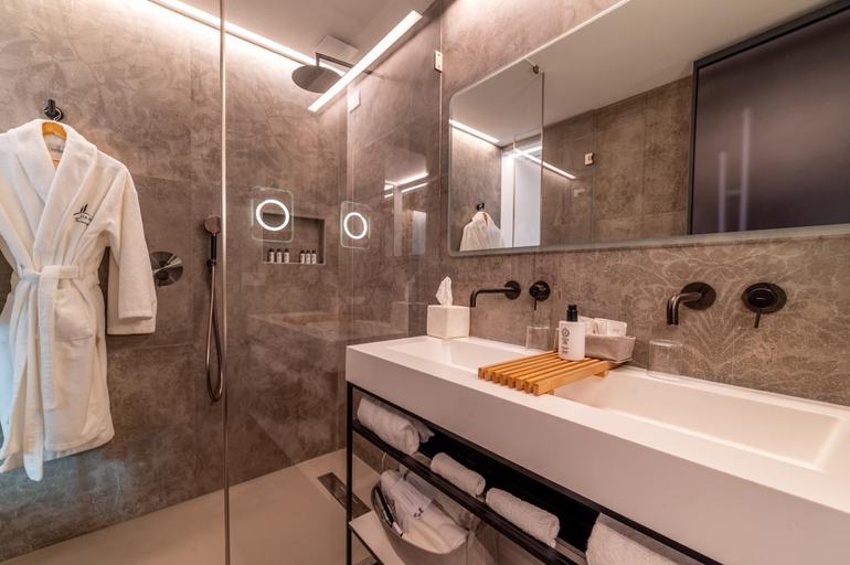 Bathroom 5, Boutique Hotel & Spa Via Roma 33 , Arezzo
