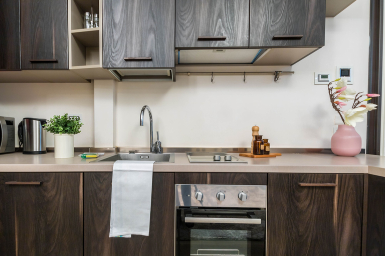 Private kitchen 2, JOIVY Elegant Studio For 2 Near Duomo Di Milan, Milano
