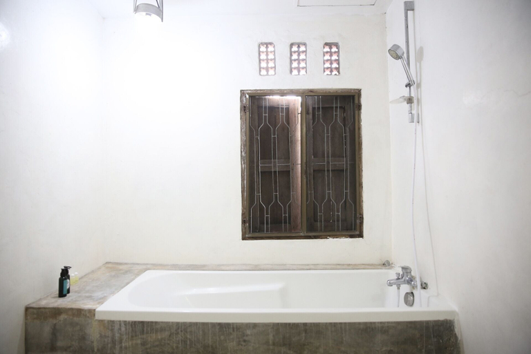 Bathroom 3, Baannoi Nornmuan Home, Muang Chiang Mai