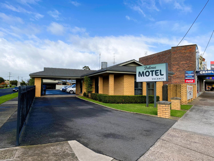 Others 4, Dalvue Motel, Corangamite - North